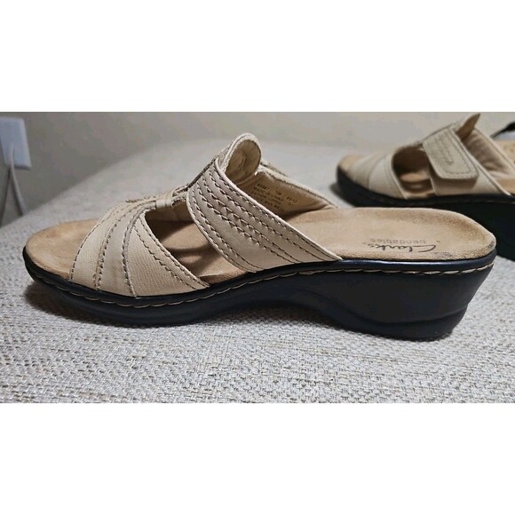Clarks Bendables 65567 Shoes Women's Size US 7.5M Leather Slides Wedge Sandals - Picture 3 of 15